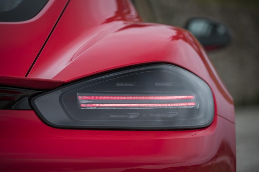 Детали экстерьера Porsche 718 Cayman T (982C) 2019 года  (WW) (фото 16 из 73)